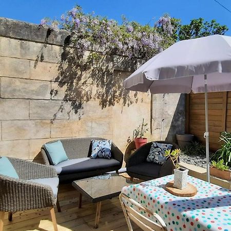 Furnished Apartment Near Palais De La Justice With 2 Bedrooms & A Garden 波尔多 外观 照片